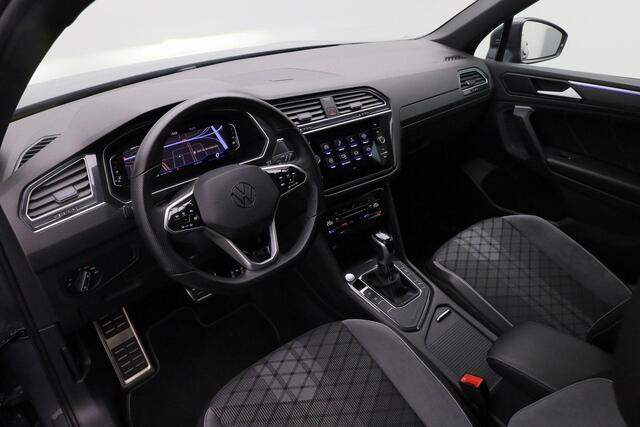 Volkswagen TIGUAN 1.5 TSI 150 pk DSG R-Line Business+ | Panoramadak | IQ Light | Achteruitrijcamera | Navigatie | Adaptive Cruise | Keyless Entry
