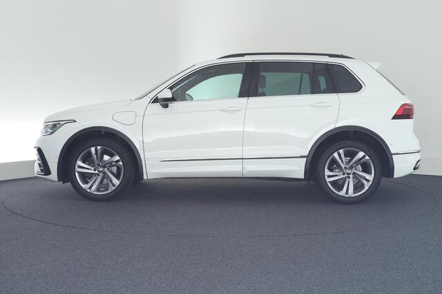 Volkswagen TIGUAN 1.4 TSI 245pk eHybrid R-Line Business+ Trekhaak Leder Stoelverwarming Keyless Virtual Cockpit Navigatie