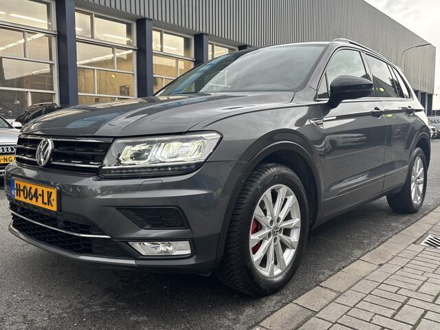 Volkswagen TIGUAN 2.0 TSI 4Motion Highline / PANORAMA DAK
