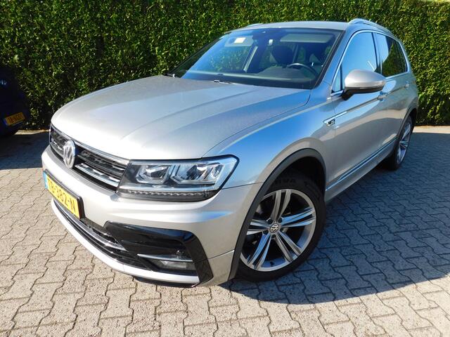 Volkswagen TIGUAN 1.4 TSI 4Motion Highline R-line, Camera, Trekhaak