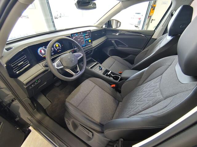 Volkswagen TIGUAN 1.5 eTSI DSG LIFE EDTION TREKHAAK/CAMERA/NAVI/CARPLAY/ACC/STOELVERW/E-KLEP