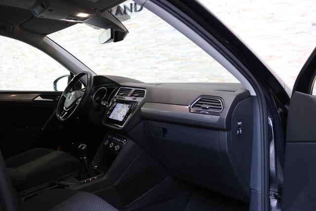 Volkswagen TIGUAN Allspace 1.5 TSI Comfortline Business 7p. | Navi | CAMERA | NAP | Orig. NL |