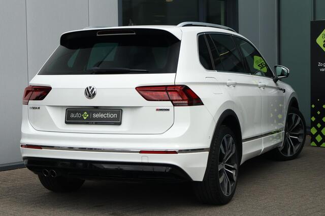 Volkswagen TIGUAN 2.0 TSI 4Motion Highline Business R / Panorama