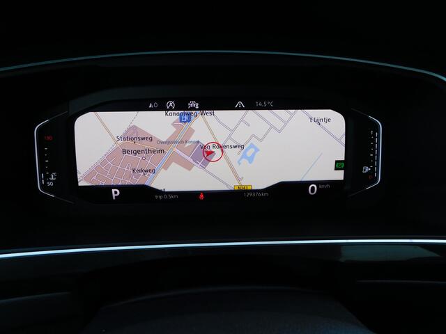 Volkswagen TIGUAN 1.5 TSI/DSG Highline R-line, Camera, Panoramdak, Trekhaak