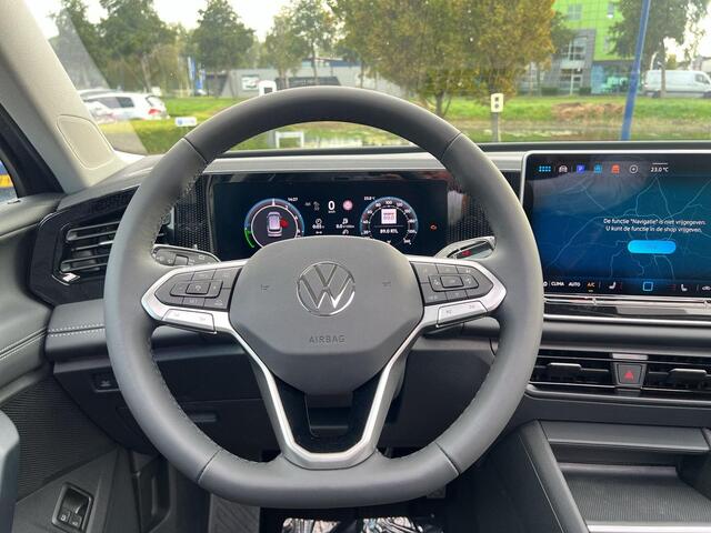 Volkswagen TIGUAN 1.5 eHybrid Life Edition | Pano Dak | Trekhaak | | PHEV | 204Pk | 18 Inch | DCC |