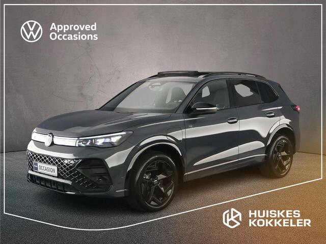 Volkswagen TIGUAN R-Line Edition 1.5 TSI eHybrid 272pk DSG Automaat Trekhaak, Panoramadak, Adaptive cruise control, Black Style, Achteruitrijcamera, Elektrische achterklep