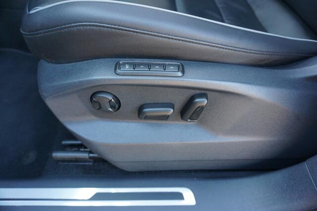 Volkswagen TIGUAN 1.4 TSI DSG ACT R-Line Trekhaak | Camera | Leder * All in prijs *