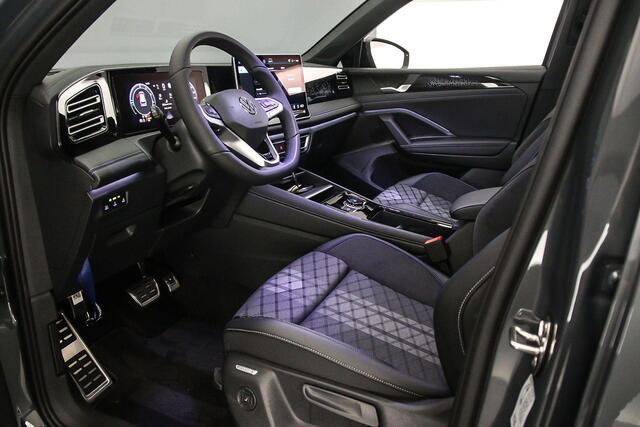 Volkswagen TIGUAN R-Line Edition 1.5 TSI eHybrid 272pk DSG Automaat Trekhaak, Panoramadak, Black Style, Adaptive cruise control, Elektrische achterklep