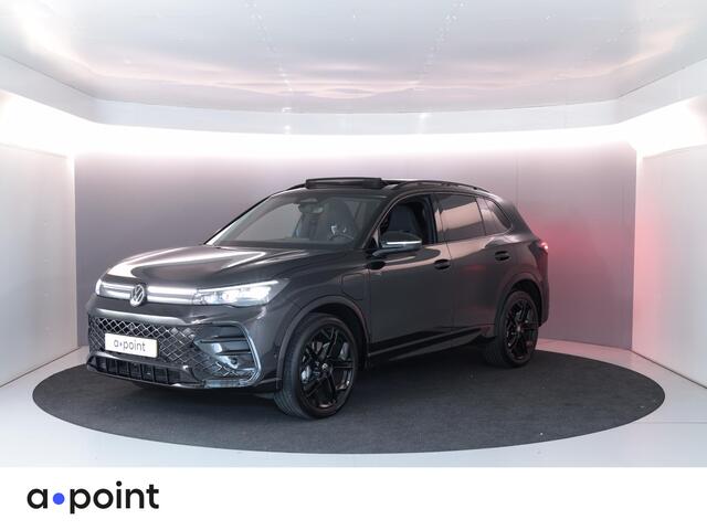 Volkswagen TIGUAN 1.5 eHybrid R-Line Edition 272 PK PHEV | Verlengde garantie | Panorama dak | Trekhaak | Black Style | Matrix koplampen | Assistance pakket plus |