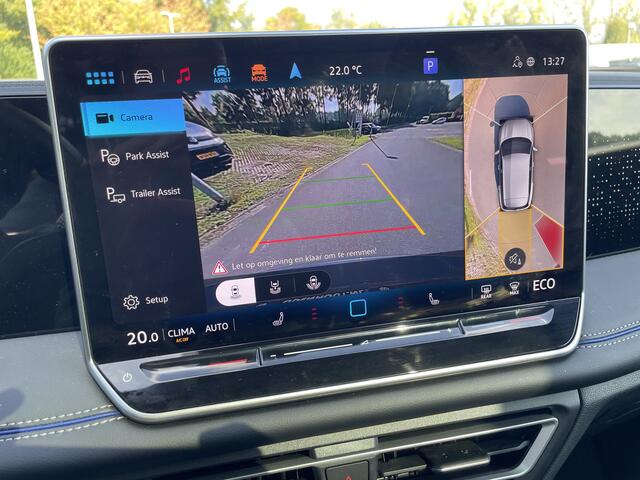 Volkswagen TIGUAN 1.5 eHybrid 272pk R-Line Edition PHEV DSG / Panoramadak / 360 Camera / Stoel+Stuurverwarming / Trekhaak wegklapbaar