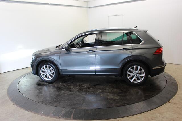 Volkswagen TIGUAN 1.5 TSI ACT Highline Trekh Elk A-klep Navi Virtual Cockpit