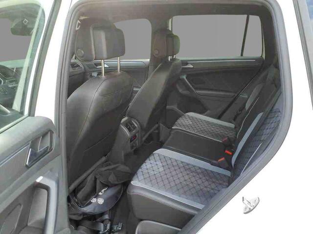 Volkswagen TIGUAN 1.4 TSI eHybrid 245pk PHEV R-Line Business / Travel Assist / Adaptief onderstel / 20 inch l.m. / Wordt Verwacht