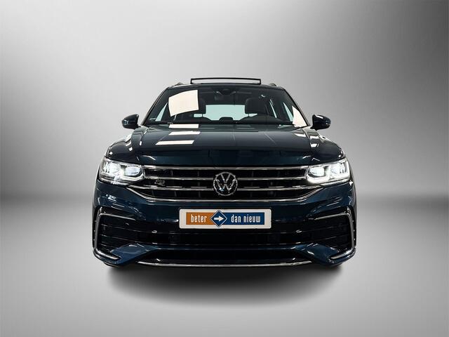 Volkswagen TIGUAN 1.4 245pk TSI eHybrid R-Line Business+ Verwarmbaar stuurwiel | Panoramisch schuif-, kanteldak | Koplampverlichting LED 'Matrix' (IQ.Light)