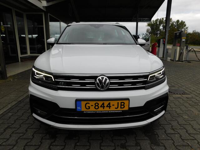 Volkswagen TIGUAN 1.5TSI 131PK R-LINE!! All-in Prijs! PANO!