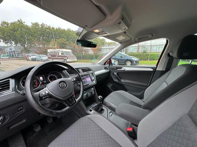 Volkswagen TIGUAN 1.4 TSI ACT Connected Series Elec. Trekhaak Camera Elec. kofferklep DAB+