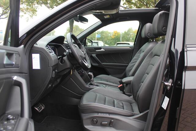 Volkswagen TIGUAN 1.5 TSI R-Line Business+ / Trekhaak / Panoramadak / 360Camera / Head-up / Leder / 20'' / Memory seats / Dodehoek / Navigatie / Stoelverwarming 4x / Stuurverwarming / DAB / ACC