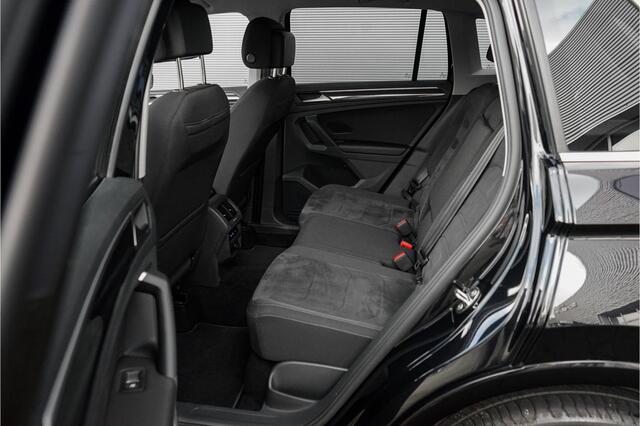 Volkswagen TIGUAN 1.5 TSI Life Elegance ACC Winter Pack Suzuka 19" Trekhaak