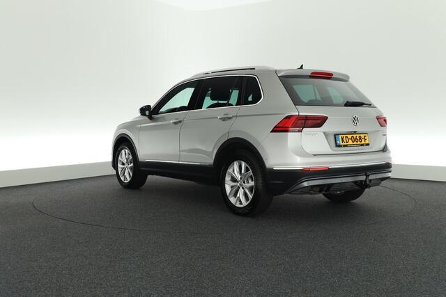 Volkswagen TIGUAN 2.0 TSI 4Motion Highline Panoramadak Trekhaak Head-Up Virtual Cockpit Camera