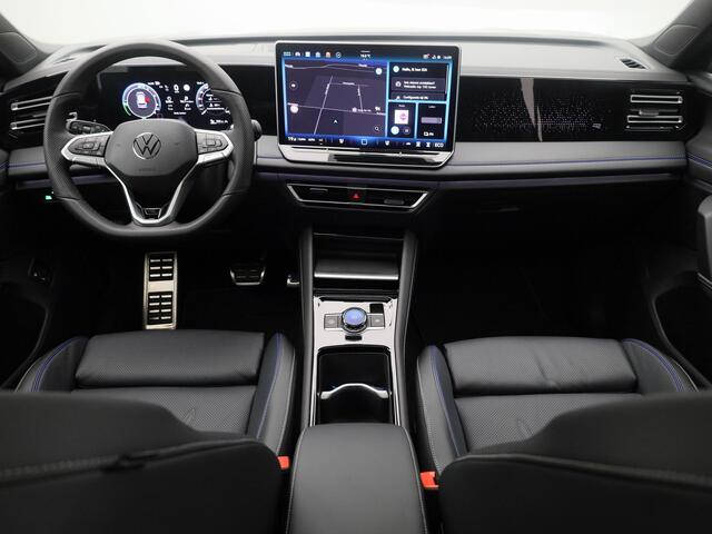 Volkswagen TIGUAN NEW 1.5 eHybrid R-Line Edition | PANO | 360° | ADAPTIVE | HUD | IQ LIGHT | MEMORY | STOELMASSAGE | STOELVENT. | STOELVERW. | TREKHAAK