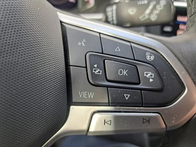 Volkswagen TIGUAN 1.5 TSI 130 Pk Highline Bs Alcantara Ecc Nav. Apple Carplay 6 Bak