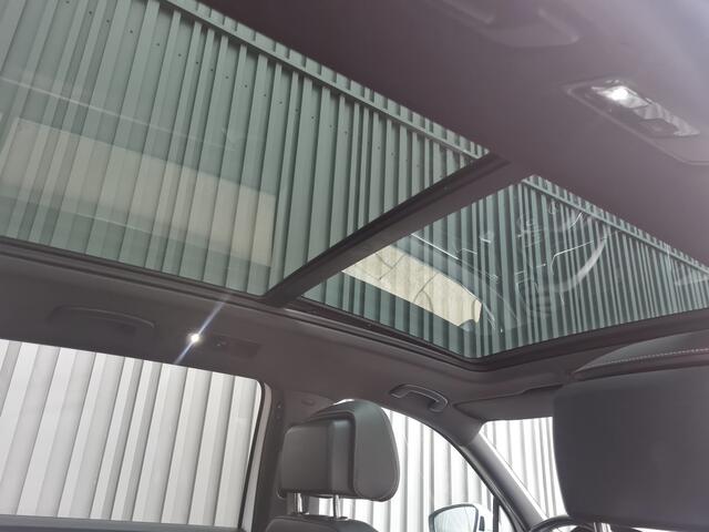 Volkswagen TIGUAN Allspace 1.5 TSI R-Line 7zits | 1Ste Eigenaar | Pano | 360 Camera | Leer | Navi | Xenon\Led | Dealer onderhouden Interesse, Proefrit? Bel of app met: 06-24 28 28 42