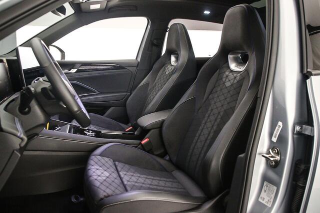 Volkswagen TIGUAN R-Line Edition 1.5 eTSI 150pk DSG Automaat Trekhaak, Panoramadak, Black Style, 360 camera, Elektrische achterklep, Adaptive cruise control