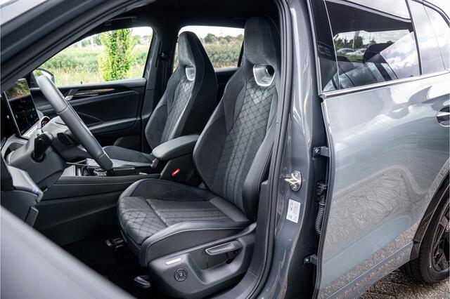 Volkswagen TIGUAN 1.5 eHybrid 272pk R-Line Edition ** HUD ** Trekhaak ** 360 camera ** Massage Blackstyle **