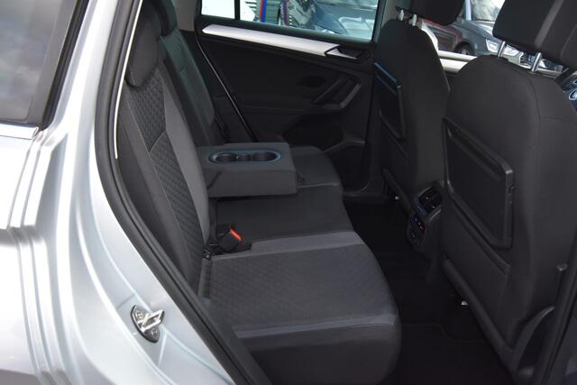 Volkswagen TIGUAN 1.5 TSI ACT Comfortline Business , TREKHAAK , VIRTUAL COCKPIT , V STOEL VERW , NAVI , LED KOPL ,