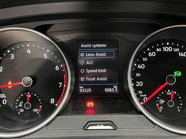 Volkswagen TIGUAN Allspace 1.5 TSI Highline 7p. / AUTOMAAT/ 7-PERSOONS/ KEYLESS/ CLIMA/ COMFORTSTOELEN/ ELEKTR. ACHTERKLEP/ FULL-LED/ DIGITAL DASH/ DAB/ ADAPT. CRUISE/ PARK. SENSOREN