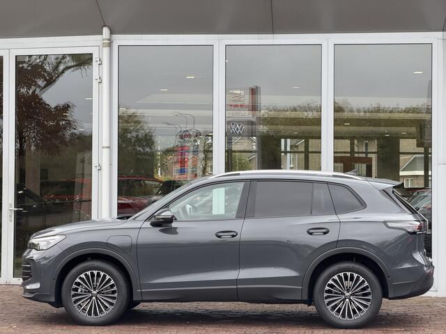 Volkswagen TIGUAN 1.5 eHybrid Life Edition | Verlicht logo | Trekhaak | keyless | 18" |