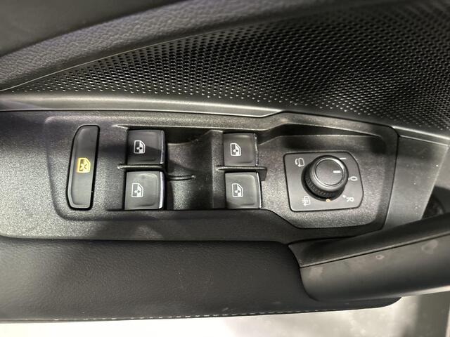 Volkswagen TIGUAN 1.5 204pk DSG eHybrid R-Line Edition · Panoramadak · 360 Camera · Elek. Trekhaak · Elek. Achterklep · Massage · 20'' Inch · Garantie t/m 18-08-2029 of 100.000km