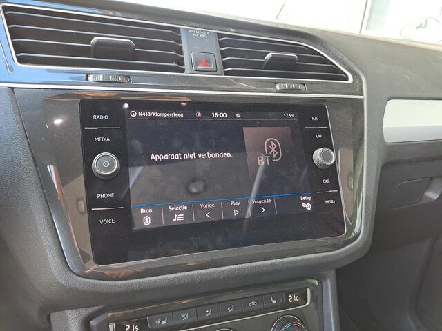 Volkswagen TIGUAN 1.5 TSI ACT R-line, Blackstyle, Panoramadak, LED, Camera, Apple Carplay/Android Auto