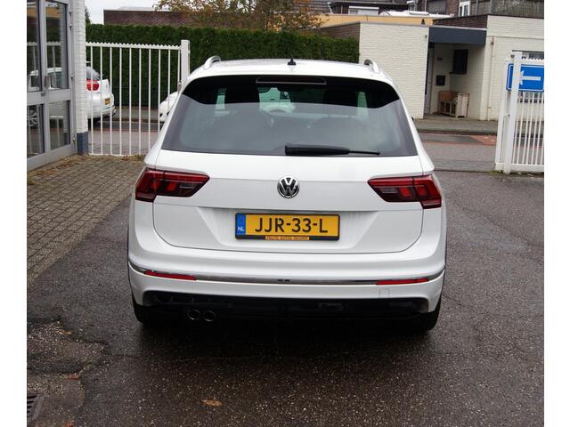 Volkswagen TIGUAN 1.4 TSI Comfortline R-Line pakket,Navi,Trekhaak,Clima,Cruise,Carplay,RIJKLAARPRIJS!!