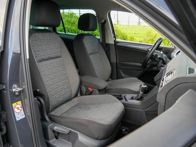 Volkswagen TIGUAN 1.4 TSI 150PK eHybrid R-Line Business+ | CAMERA | APPLE CARPLAY | NAVIGATIE |