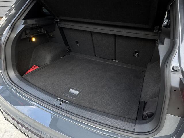 Volkswagen TIGUAN 2.0 TSI 4Motion R Line Panoramdak, Trekhaak, 19 inch