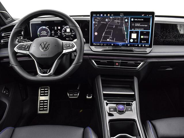 Volkswagen TIGUAN R-Line Edition 1.5 eHybrid 272 pk 6 versn. DSG · Assistance Pakket Plus · Black Style Pakket · Comfort Pakket Plus · Design Pakket · Interieur Style Pakket · Multimedia Pakket Plus · Trekhaak incl. aanhangermanoeuvreerhulp 'Trailer Assist · Prijs is inclu