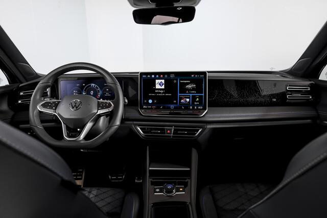 Volkswagen TIGUAN 1.5 eHybrid 272 PK R-Line Edition | Black Style | Elek. Trekhaak | S/K-panodak | Adapt. Cruise | Stoel-+stuurverw. | App. Connect | Camera+PDC | LM 20" | 3427