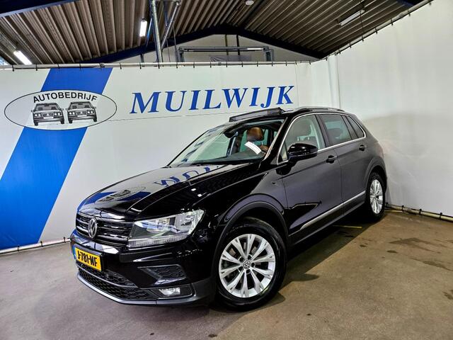 Volkswagen TIGUAN 1.5 TSI Comfortline Business / Panoramadak / Leder / NL Auto