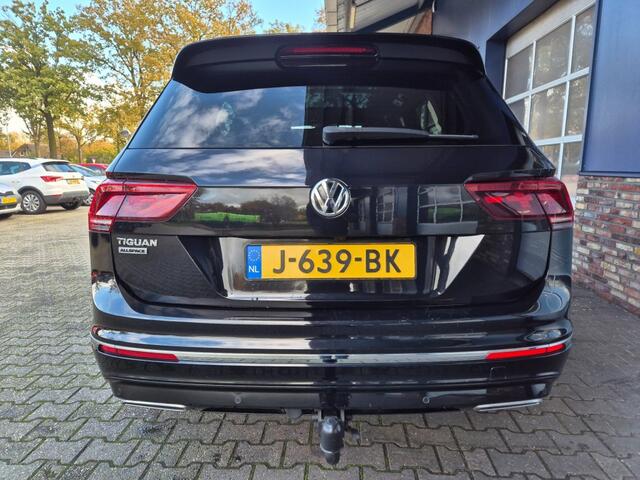Volkswagen TIGUAN 1.5 TSI Highline Business R line 7p, Pano, stuur/stoel verwarming, Massage stoelen trekhaak, VC, Camera, ALL in prijs.