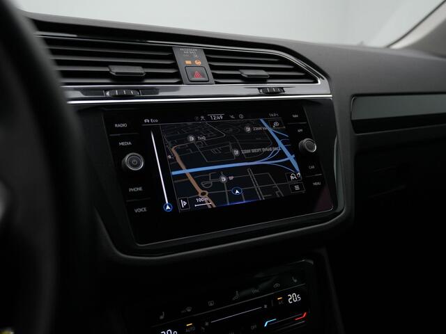 Volkswagen TIGUAN 1.5 TSI 150 pk DSG Elegance Face lift | Achteruitrijcamera | Stuur-/stoelverwarming | Navigatie | Adaptive Cruise