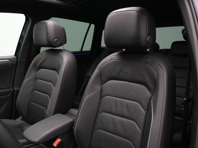Volkswagen TIGUAN 1.4 TSI eHybrid 245 pk DSG R-Line Business+ | Panoramadak | Leder | Geheugenstoelen | Adaptief onderstel | IQ Light | Rondomzicht camera