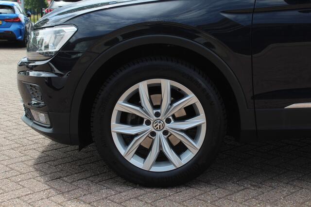 Volkswagen TIGUAN 1.4 TSI 4Motion Highline / Trekhaak / Camera / Virtual Cockpit / 17'' / Navigatie / ACC