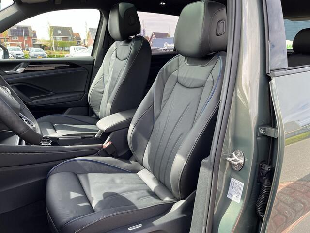 Volkswagen TIGUAN 1.5 TSI 110kW DSG R-Line | 150Pk | Leder | Pano dak | HUD | Trekhaak | ERGO Active | Verwarmde/gekoelde Sportstoelen