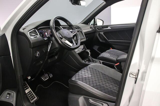 Volkswagen TIGUAN Allspace R-Line Business+ 7p. 1.5 TSI 150pk DSG Automaat Trekhaak, 3e zitrij, Panoramadak, Harman Kardon audio, Adaptive cruise control, Elektrische achterklep