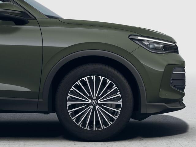 Volkswagen TIGUAN Life Edition 1.5 eHybrid 204 pk 6 versn. DSG · Comfort Pakket · Style Pakket · Trekhaak inklapbaar, met elektrische ontgrendeling, incl. aanhangermanoeuvreerhulp Trailer Assist · Prijs is inclusief inruilpremie ·