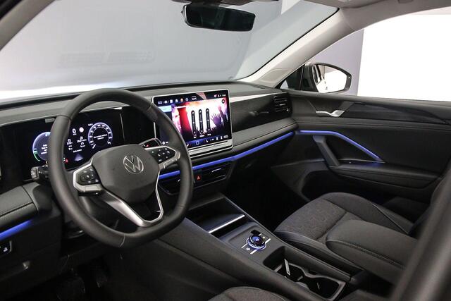 Volkswagen TIGUAN Life Edition 1.5 TSI eHybrid 204pk DSG Automaat Trekhaak, Adaptive cruise control, LED matrix koplampen, 360 camera, Navigatie, Achteruitrijcamera