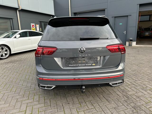 Volkswagen TIGUAN 1.5 TSi Aut. R-Line Navi. Camera Schuifdak Leder Trekhaak