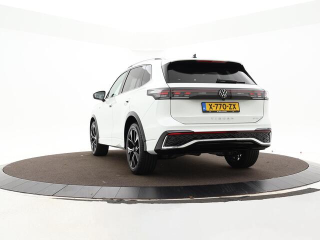 Volkswagen TIGUAN 1.5 eTSI 150pk DSG R-Line Business · Camera · Apple/Android Car Play · Massage · Keyless · Navi · Dodehoek Detectie · 20'' Inch · Garantie t/m 27-02-2028 of 100.000km