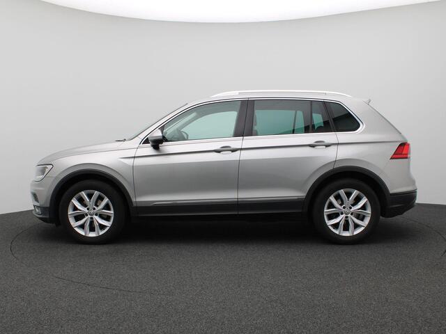 Volkswagen TIGUAN 1.4 TSI ACT Comfortline 150PK Alarm, Navi, Trekhaak, Clima, 17" LM Velgen, Inkl. buitenspiegels, PDC voor en achter