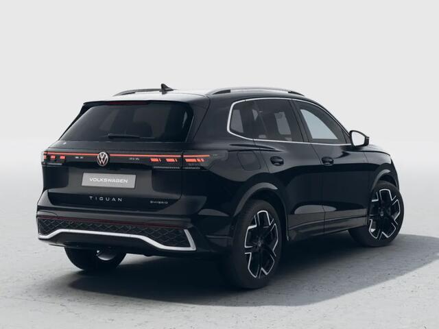 Volkswagen TIGUAN R-Line Edition 1.5 eHybrid 204 PK 6 versn. DSG · Trekhaak inklapbaar, met elektrische ontgrendeling, incl. aanhangermanoeuvreerhulp Trailer Assist · Prijs is inclusief inruilpremie ·